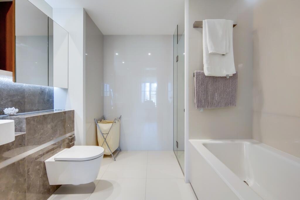 4_Master Ensuite-0