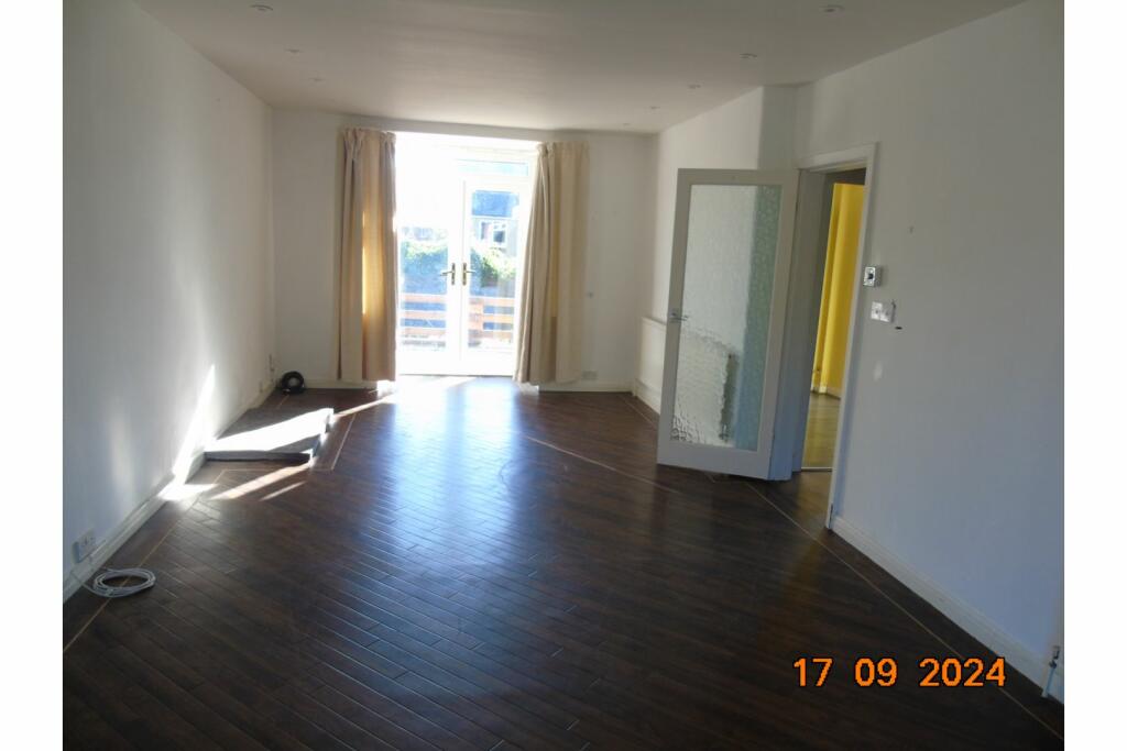 Living / Dining Room