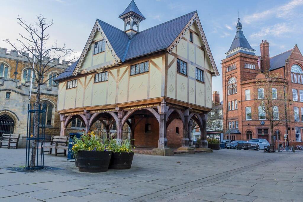 M.H 74814776-3b76-402e-92ca-8f2b96db7114.jpg