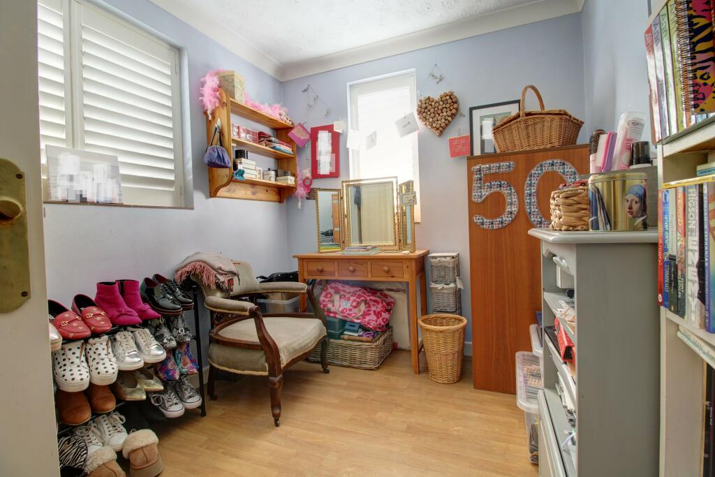 Bedroom 51