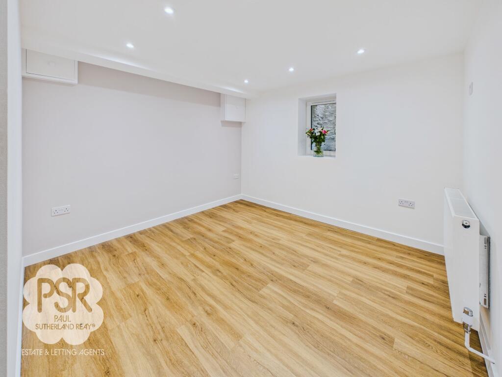 Lower Ground Floor Annexe Bedroom