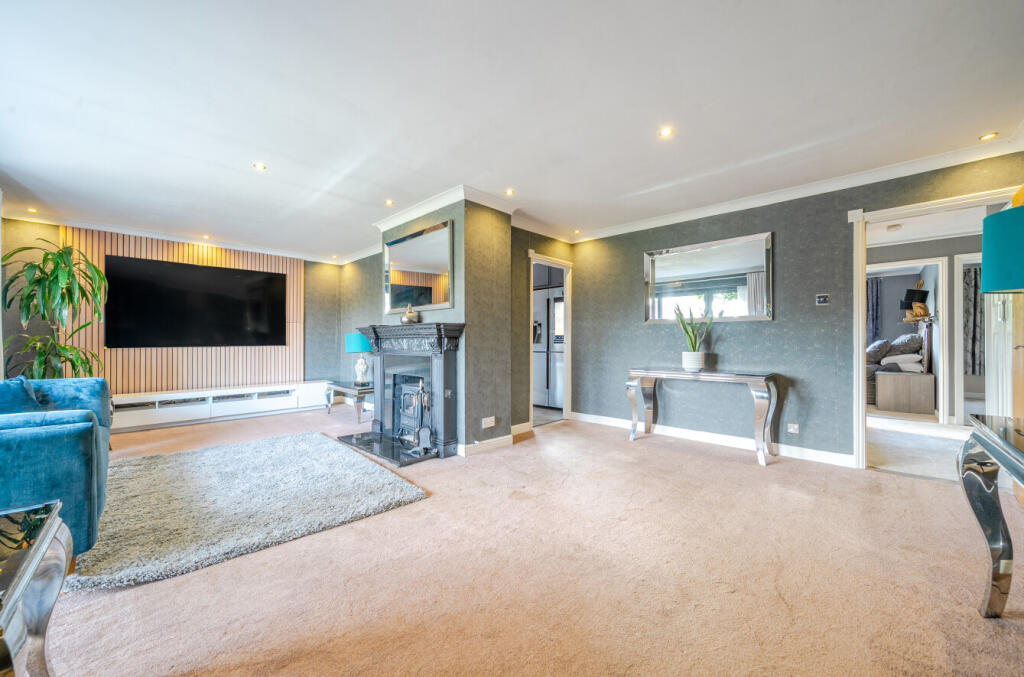 1361807-1-68e557a...