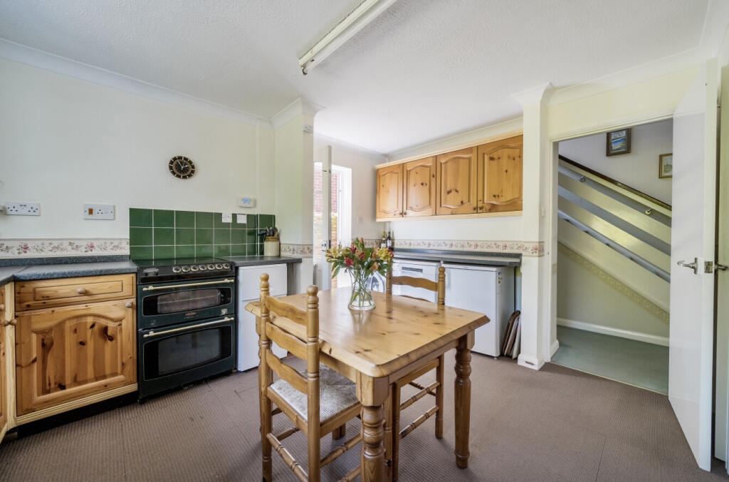 1315665-6-6893590...