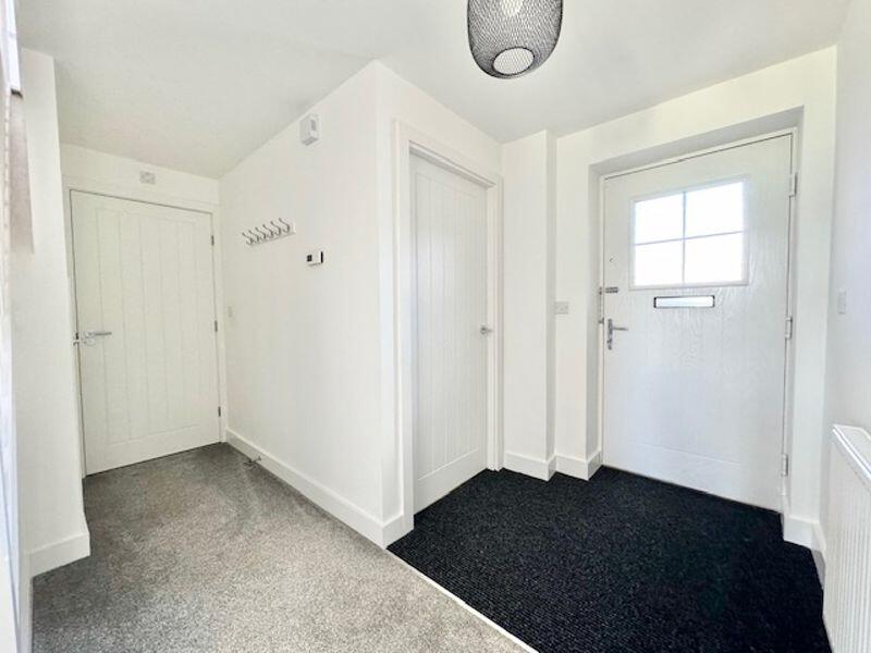 Entrance hall view 2