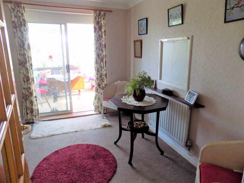 Dining Room / ...
