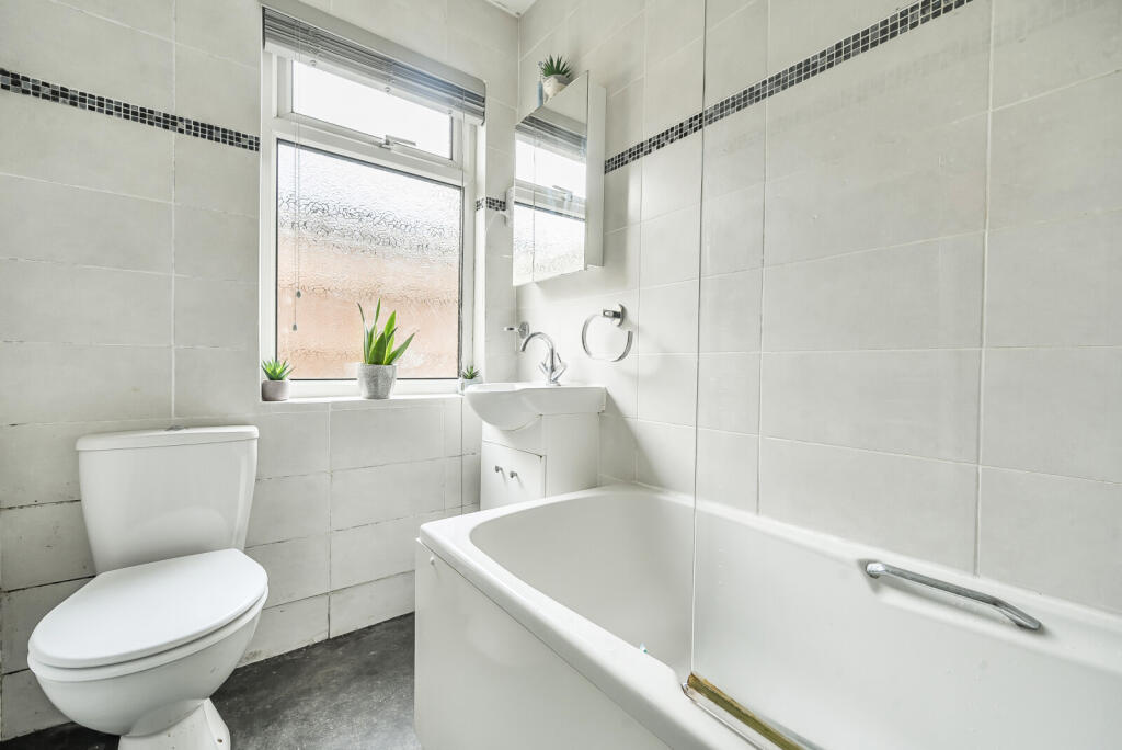 1364414-10-68e66b...