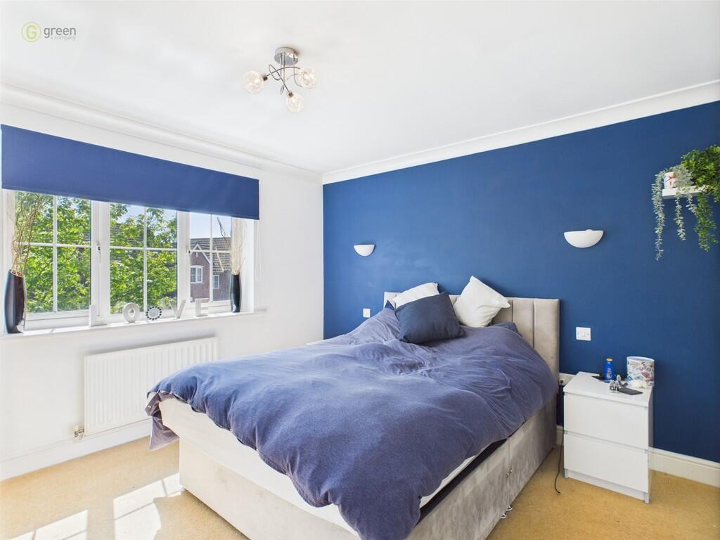 CAM03830G0-PR0142...