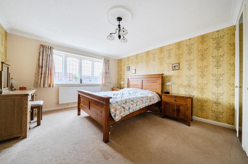 1325575-5-6880c8fb5b4ae