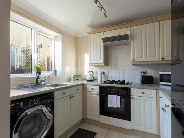 86 Lake Road-Kitchen - CFP 3.jpg