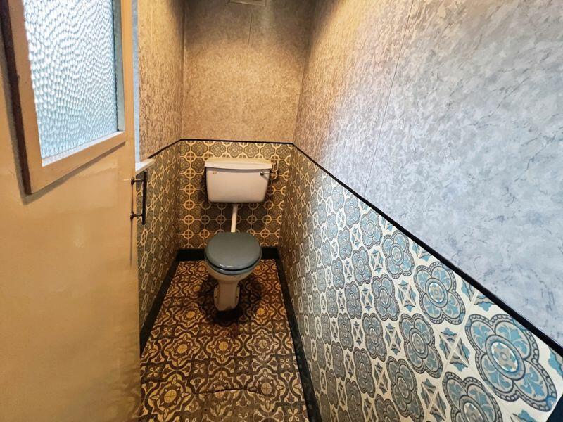 WC