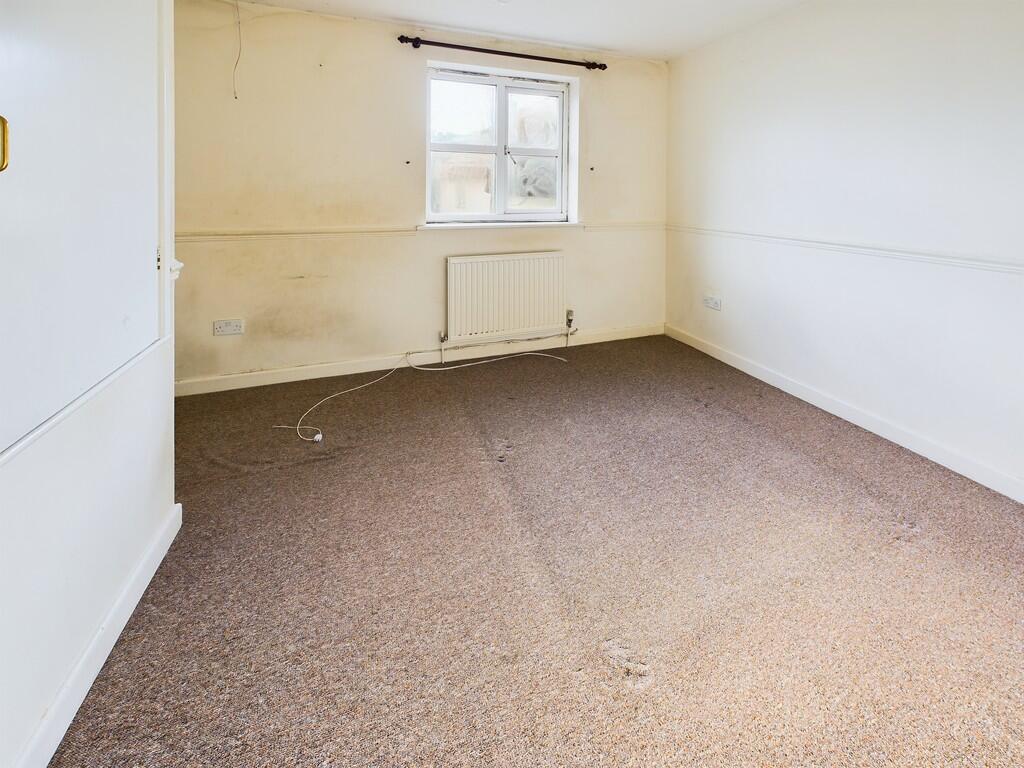 CAM05130G0-PR0016...