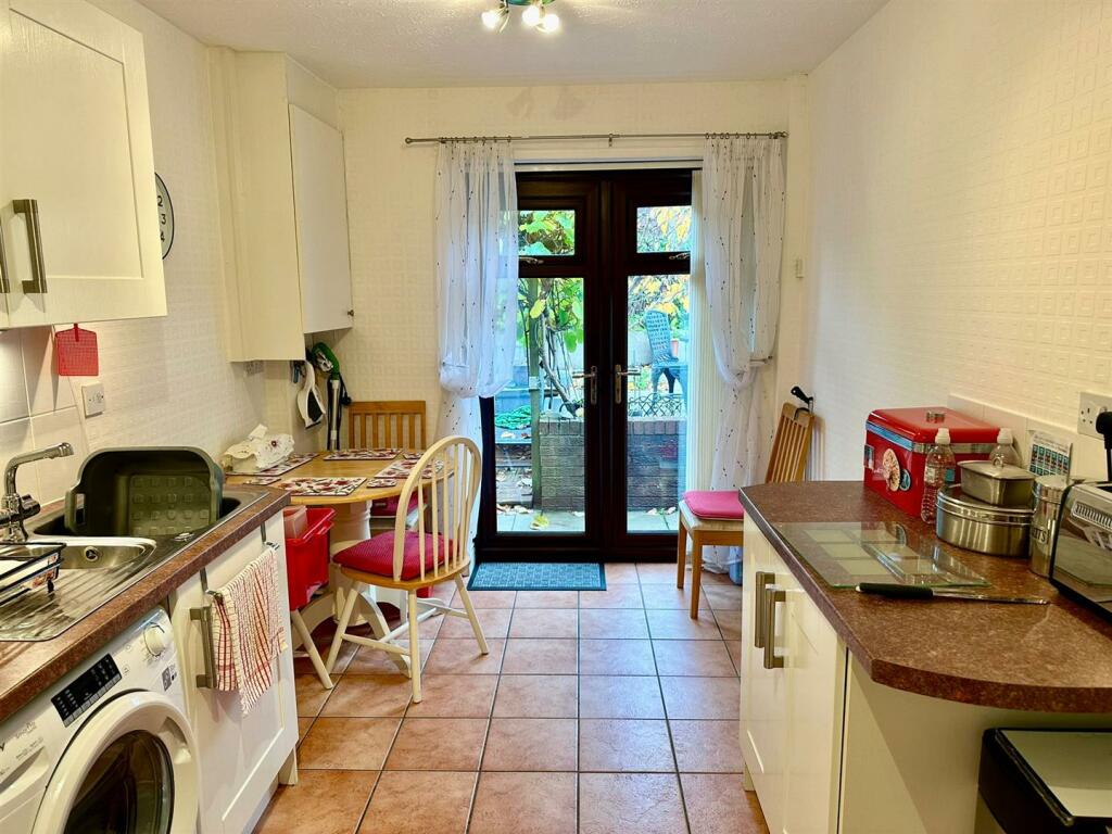 WhatsApp Image 2024-10-09 at 19.49.08_5013f067.jpg