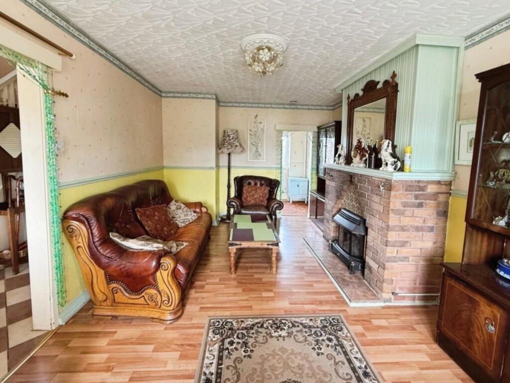 4096e095-6-412C-9992-7389FBFEE414-8460-0000023EFFC