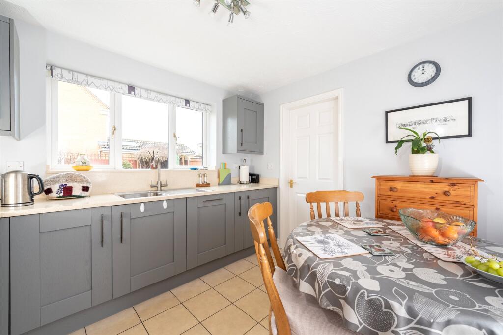 Kitchen/Breakfast Rm