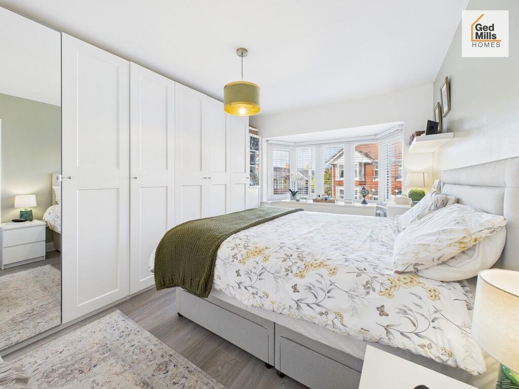 CAM04261G0-PR0118...