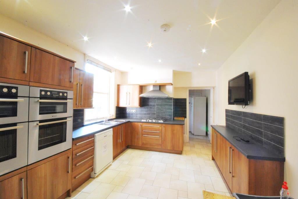 14 sanderson rd02