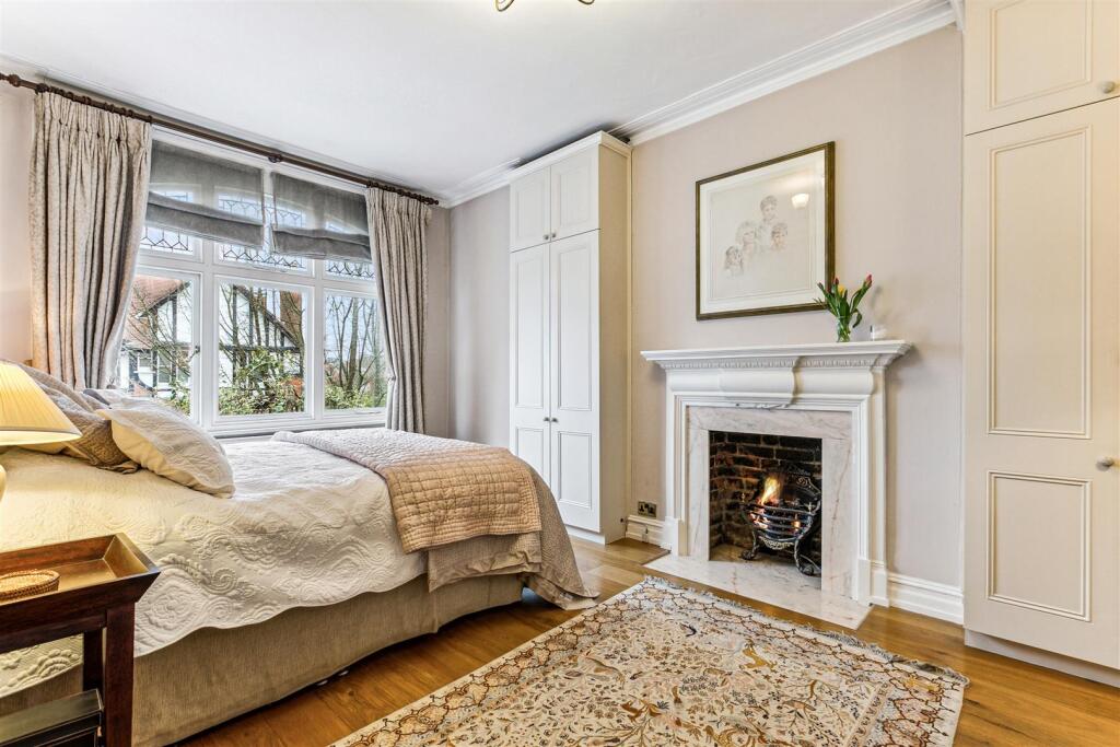 Esmond Road, W4 - FOR SALE