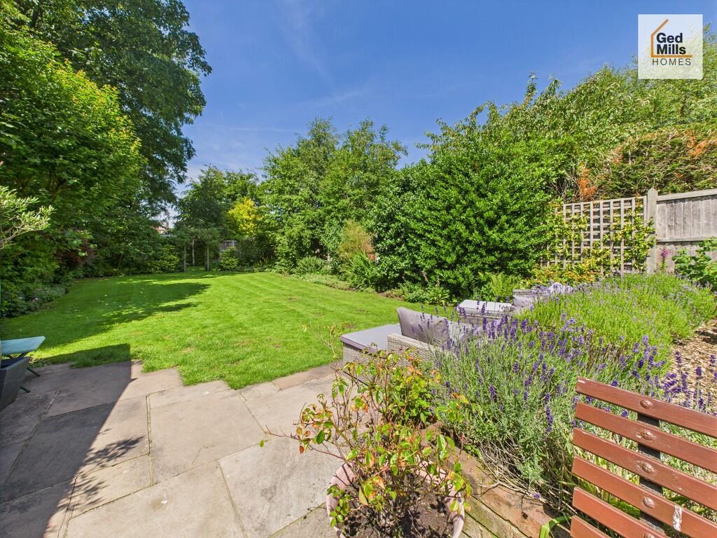 CAM04261G0-PR0064...