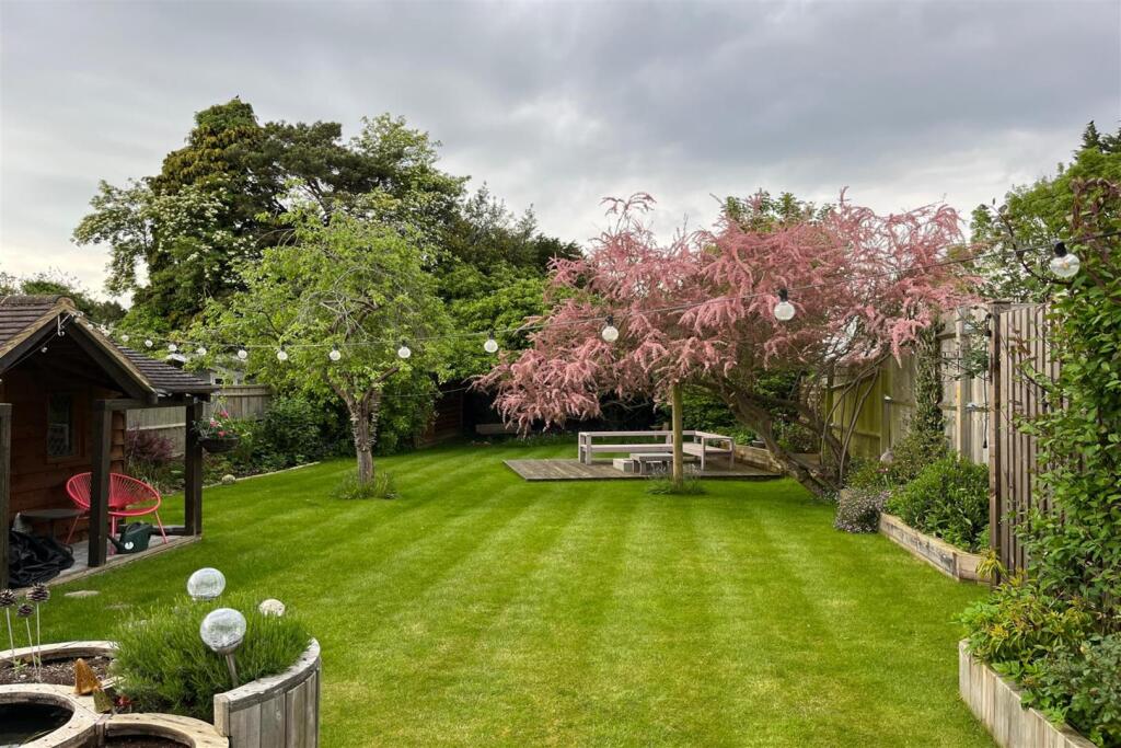 Garden (Spring)