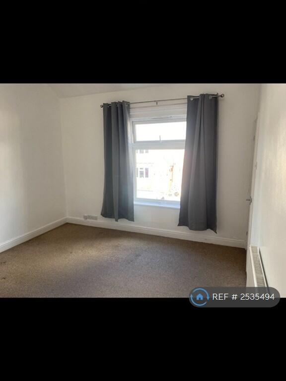 Front Bedroom 