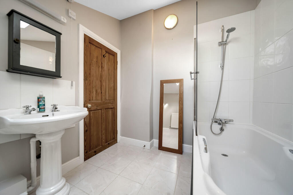 40 Mill Rd (Low R...