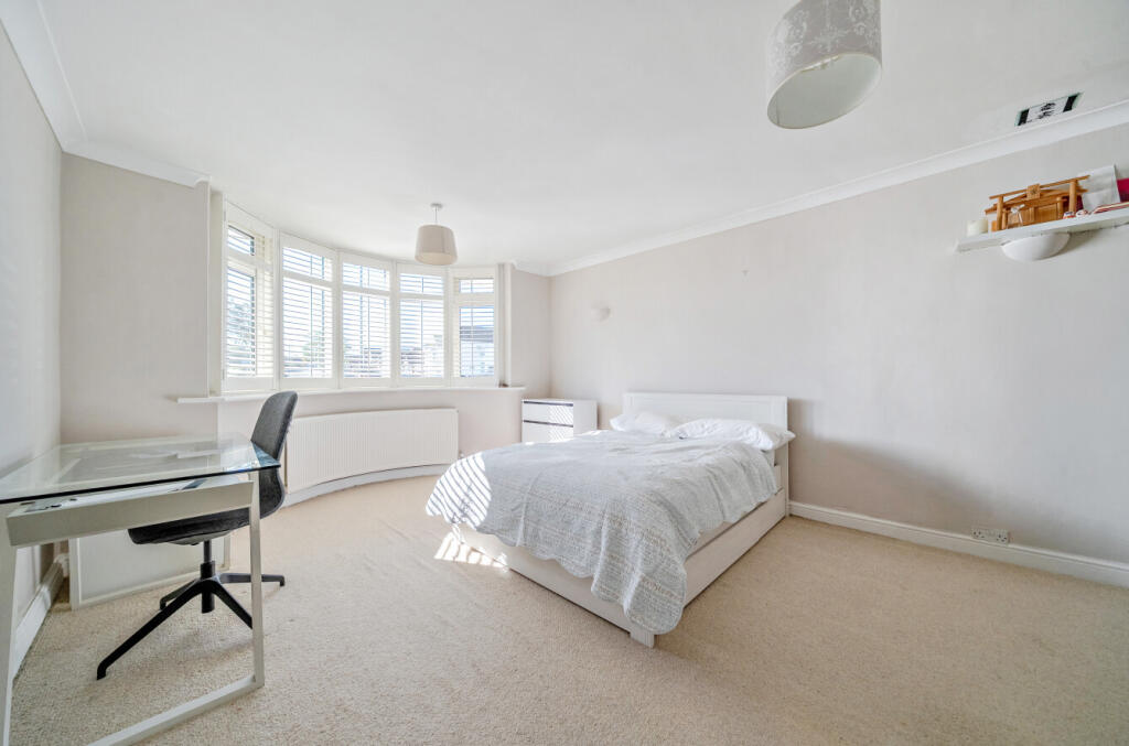 1362964-3-68e3bbc...