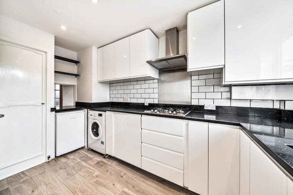 1333733-18-688a54...