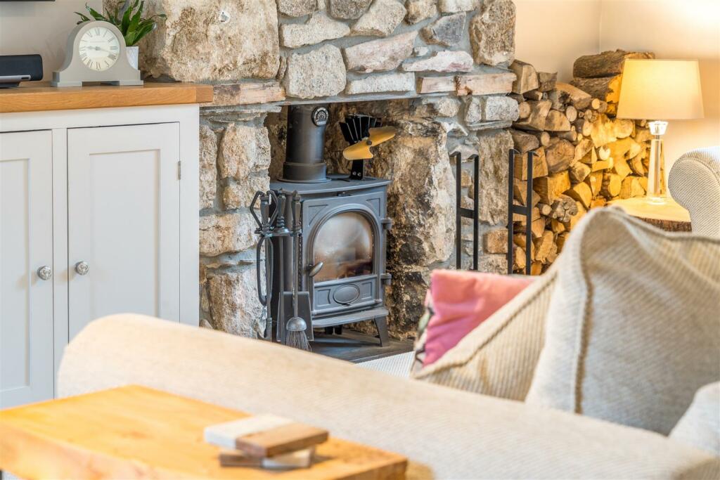 Grove Villa Fireplace.jpg