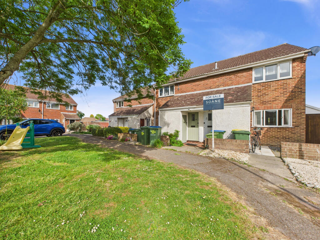 Welcome to Viking Close, Stubbington.