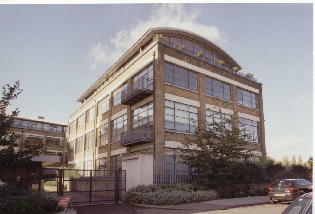 40 Chiswick Green Studio Ext.jpg
