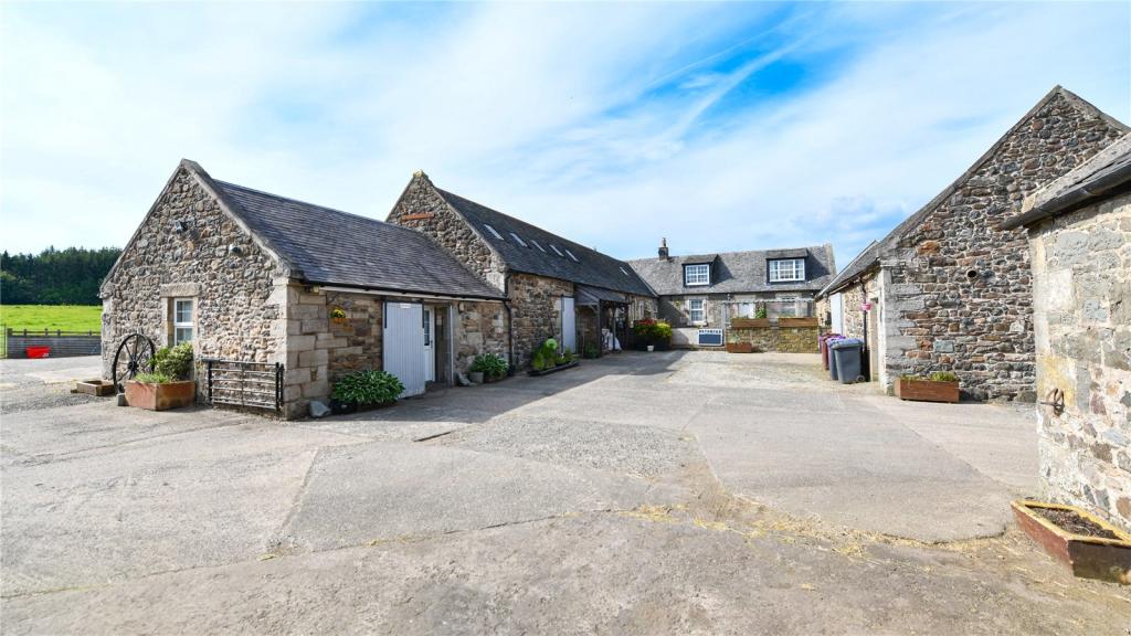 Holehouse Farmhouse
