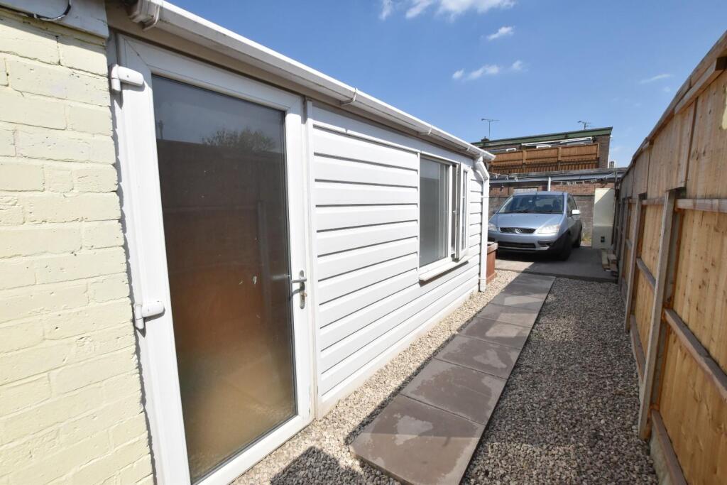 Cabin/Home Office/Bedroom 4