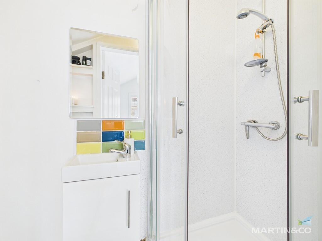 CAM03111G0-PR0330...