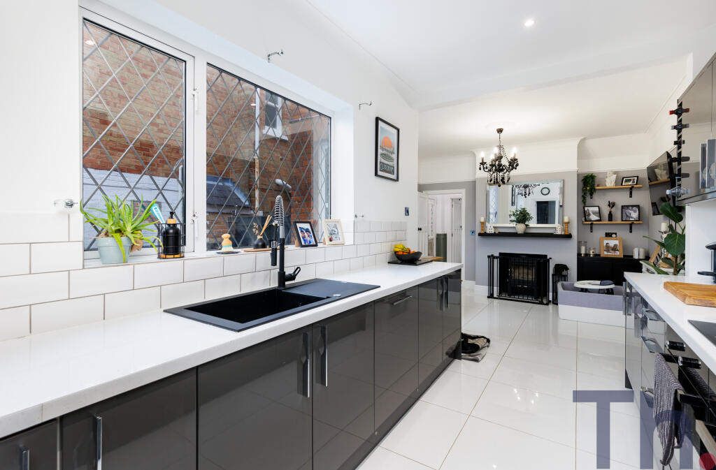 Kitchen &amp; Dining Areas