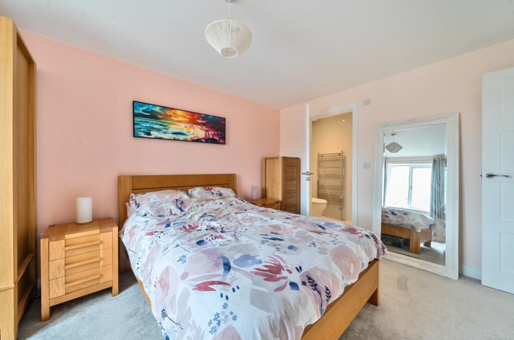 Estate Agent in Harrogate Bedroom 1b