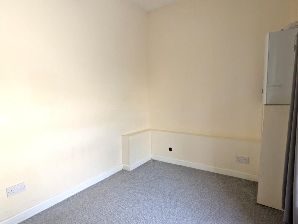 Main Bedroom.jpg