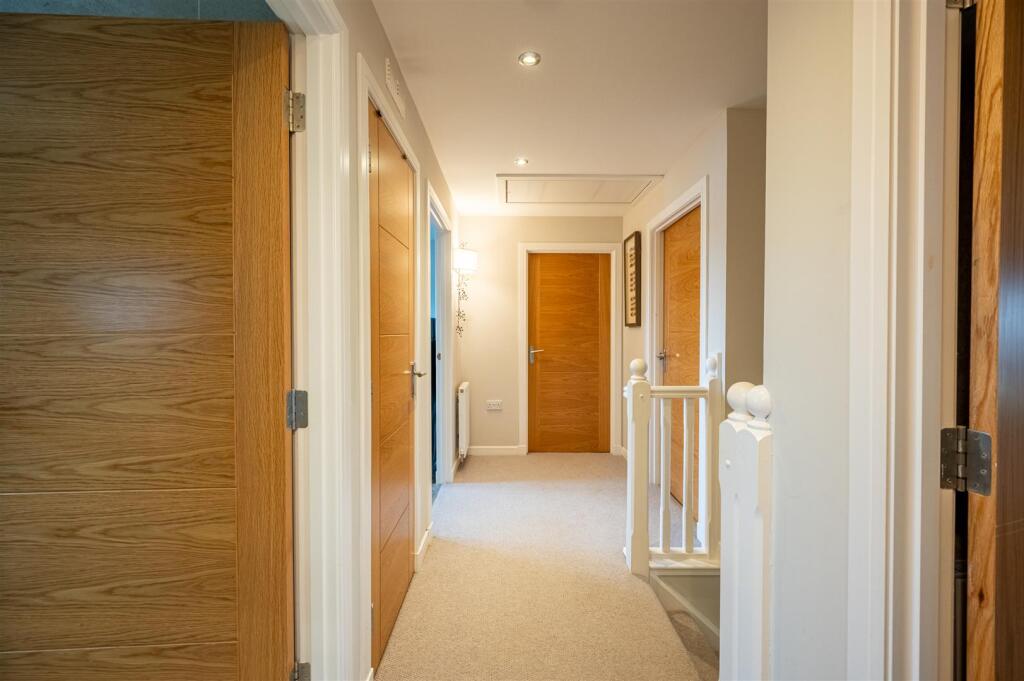 Hall (3).jpg