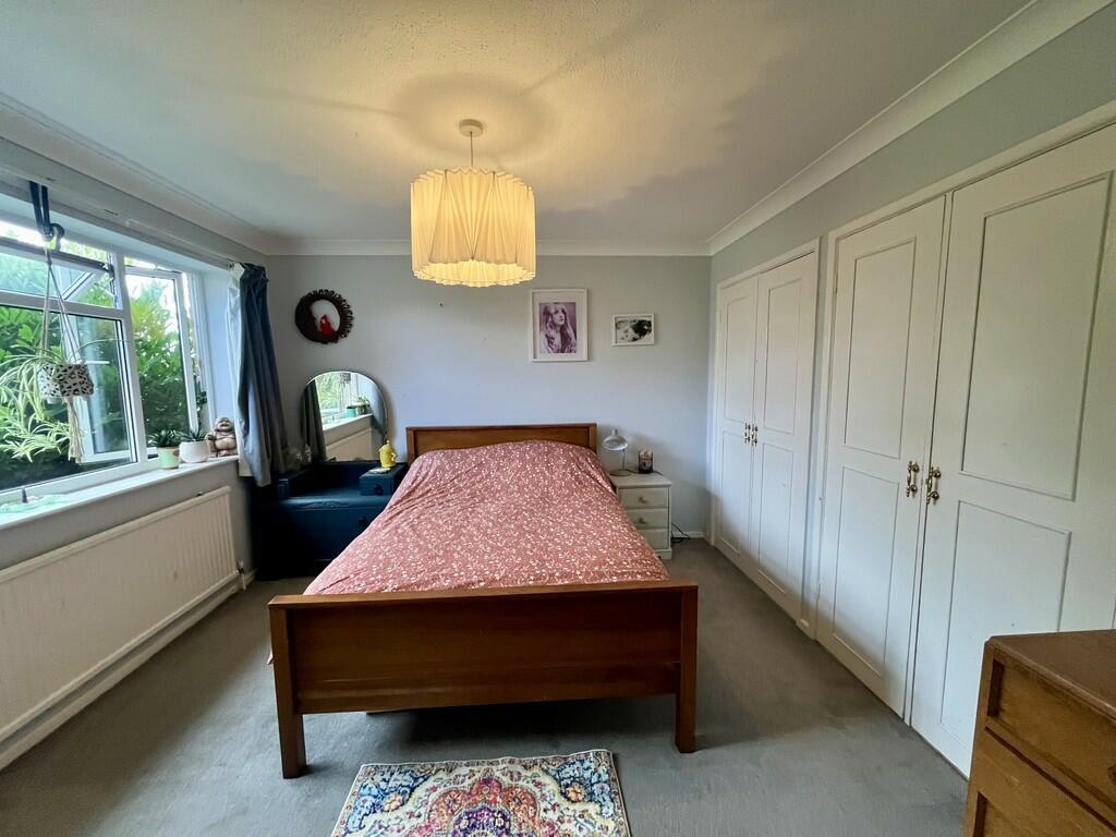 bed 1