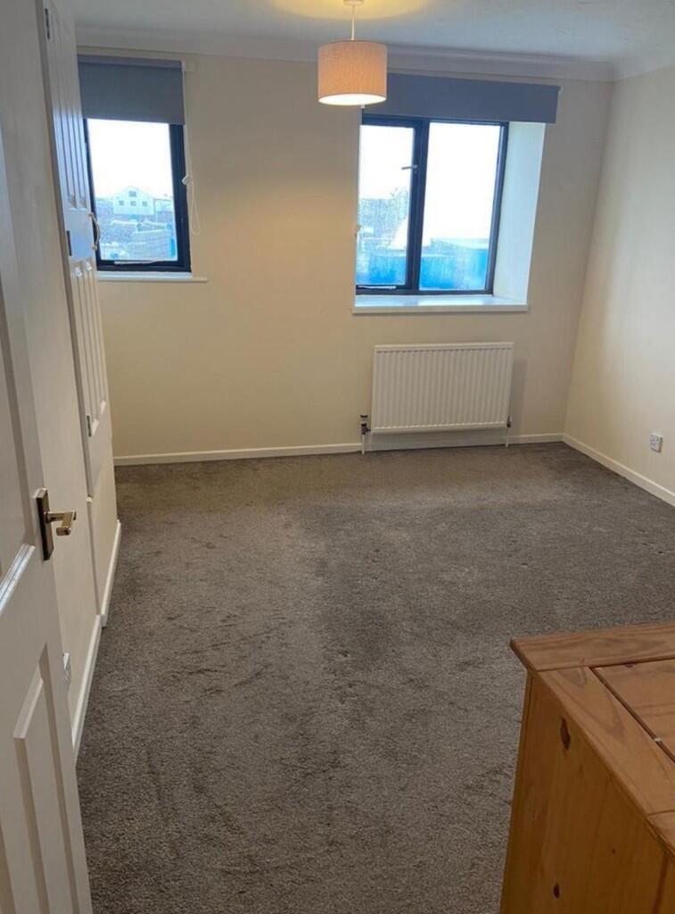 33d15bd2-e0d4-427...