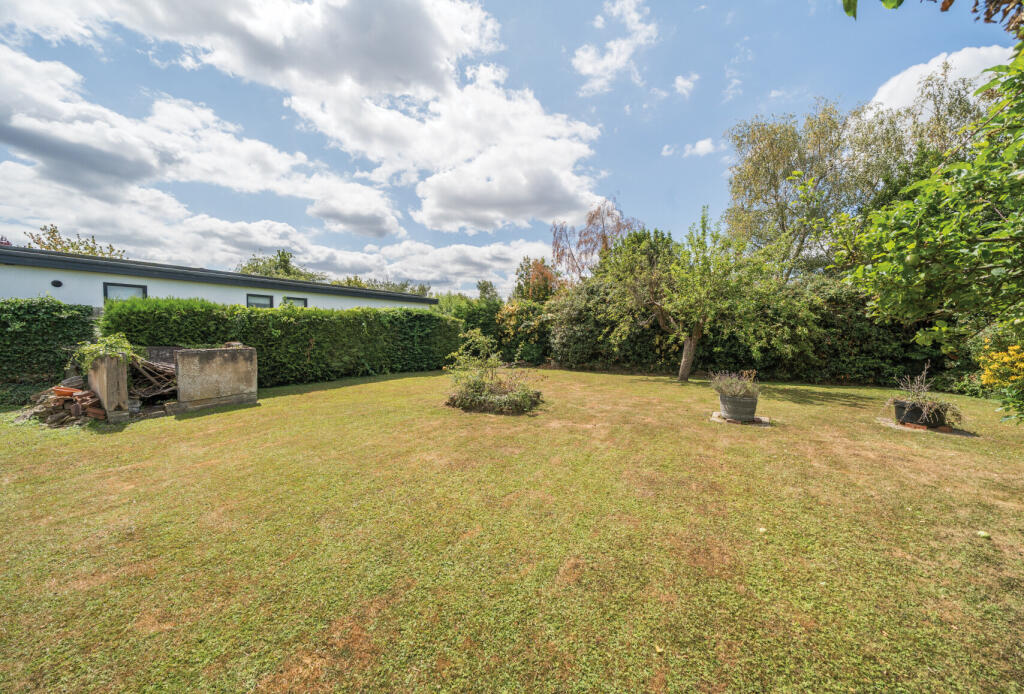 1319023-18-686bb9...