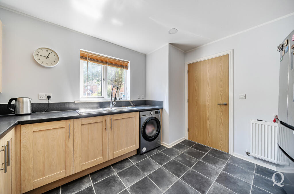 0ee8b537-b5d5-441...