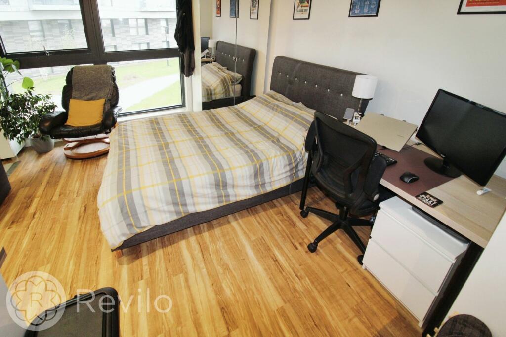 Open Plan Lounge, Kitchen &amp; Bedroom
