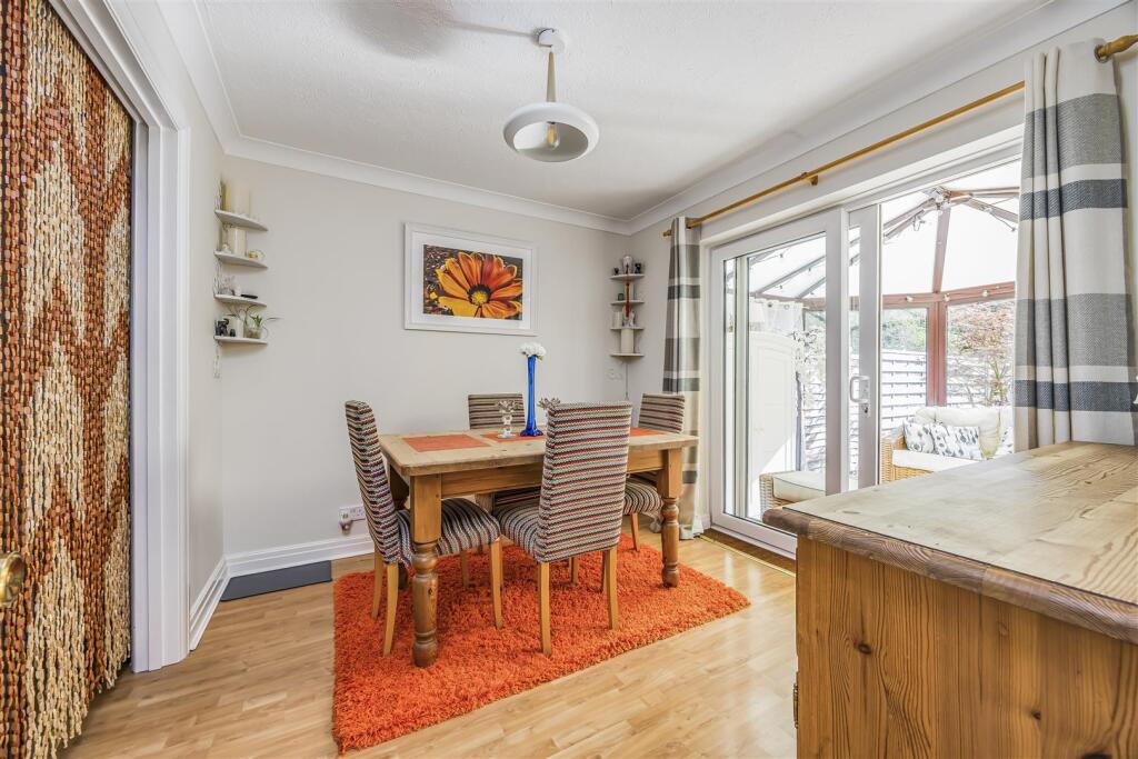 10 Malvern Mews, Emsworth-PorticoMarketing-Treagus