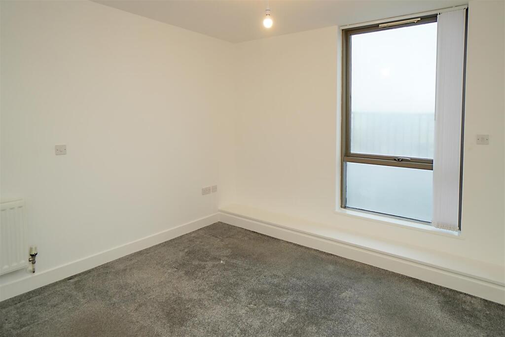 Bedroom.jpg