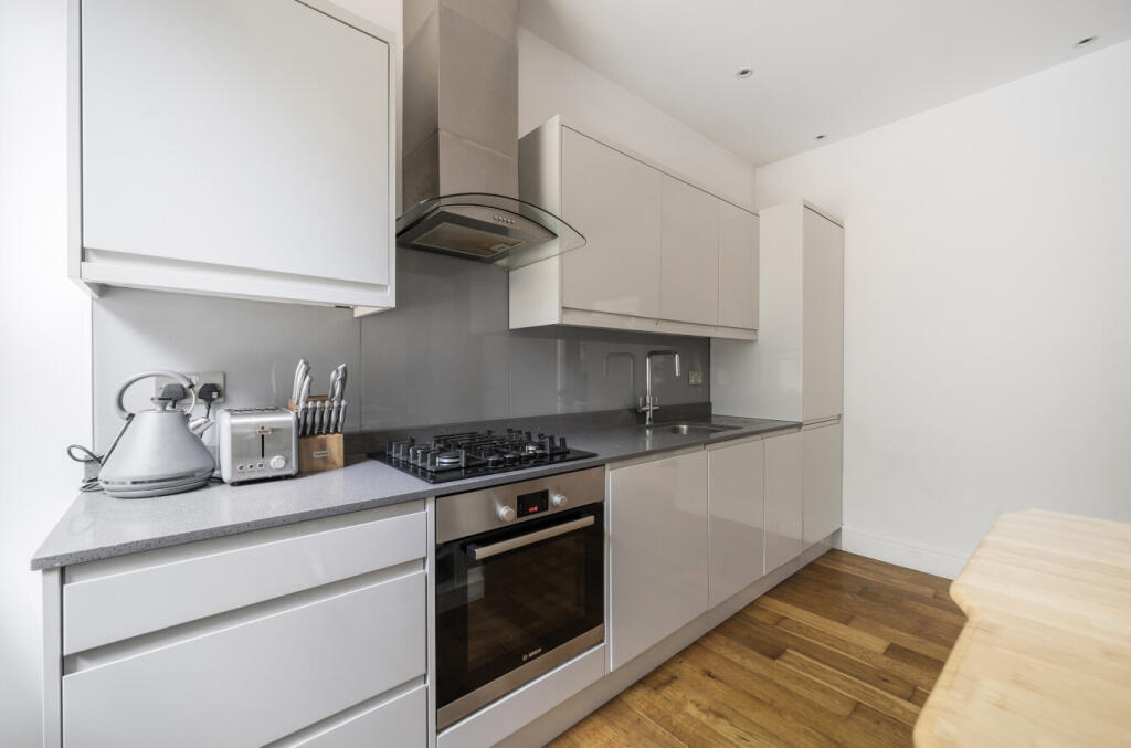 1334378-8-68921b0...