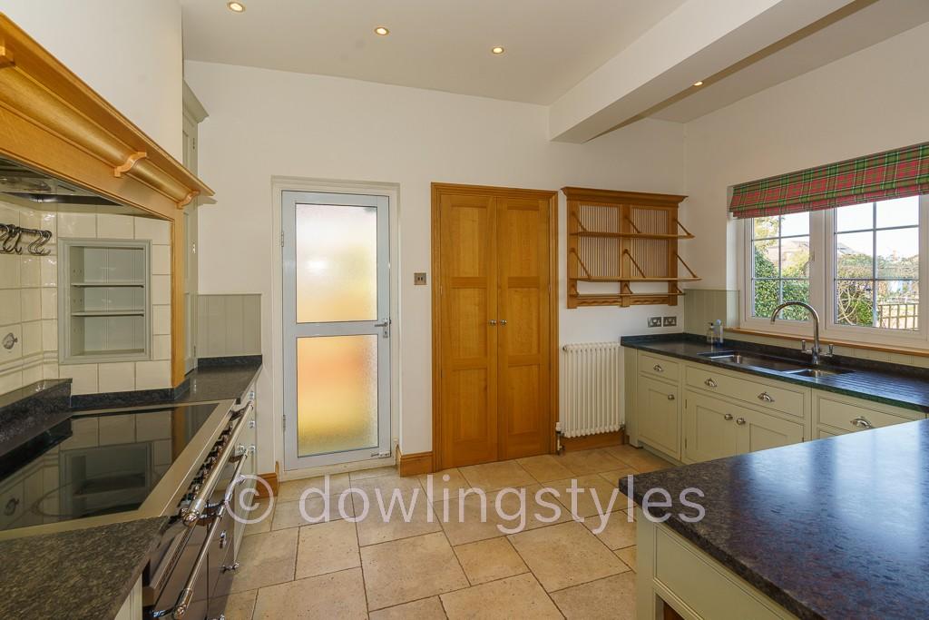Eat-in kitchen.