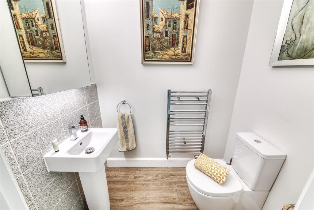 Fitted Guest Cloakroom