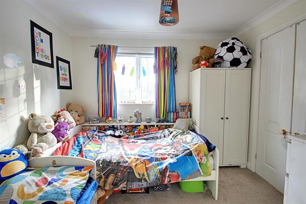 Bedroom 2.jpg