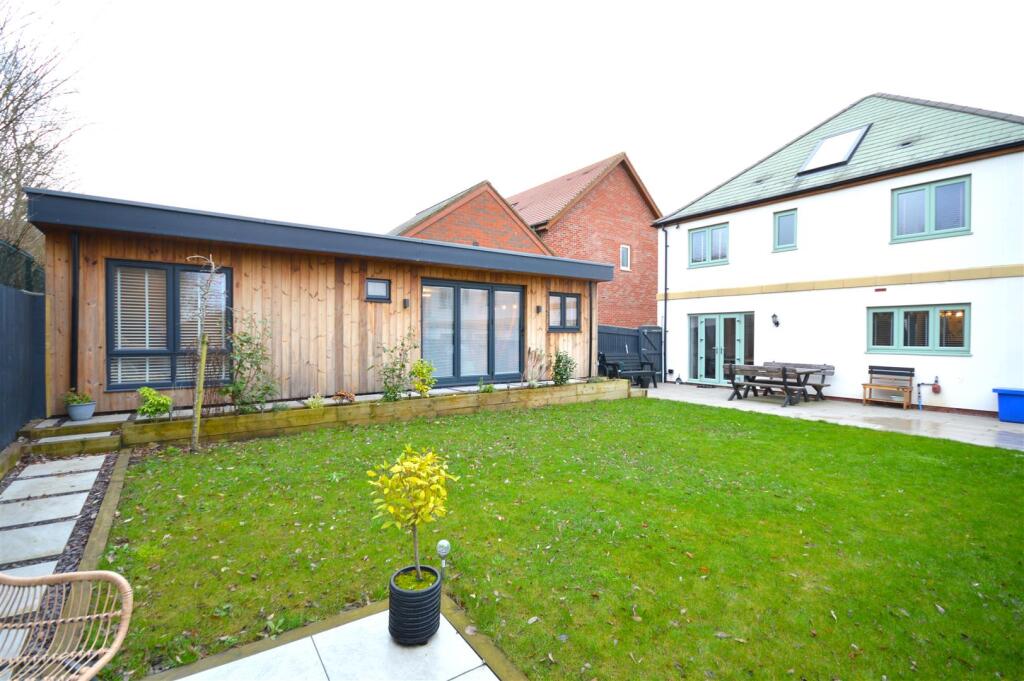 rear and annexe