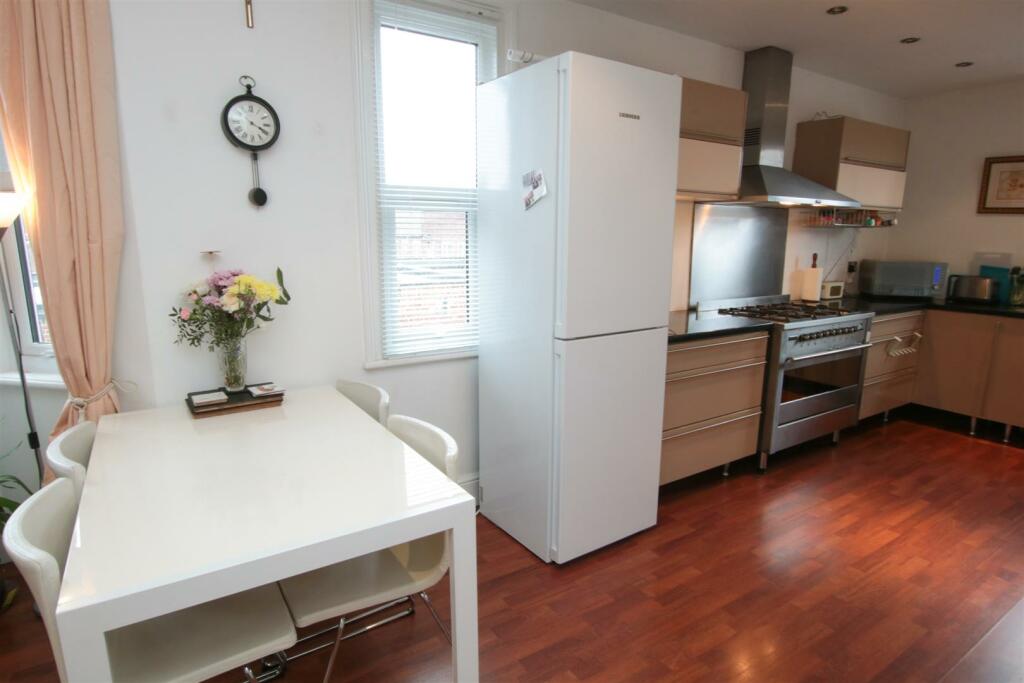 LIVING/ DINING/ KITCHEN